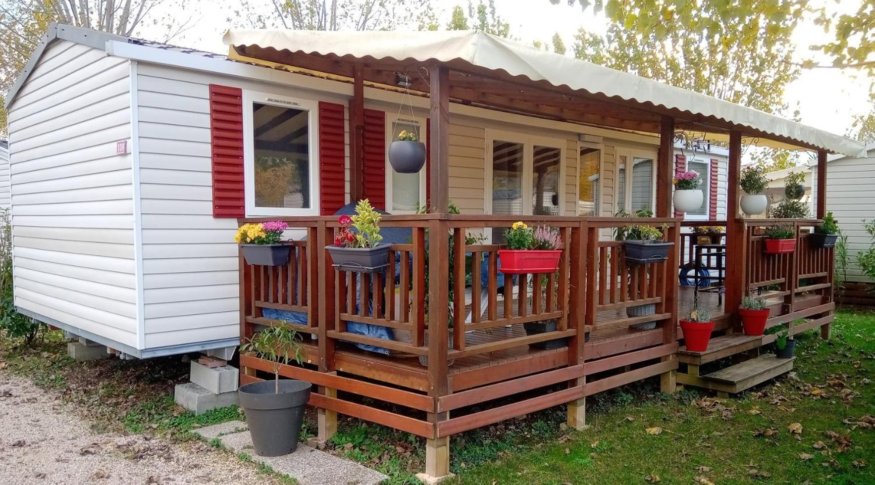 Mobile Home For You Les Rives De コンドリュー エクステリア 写真