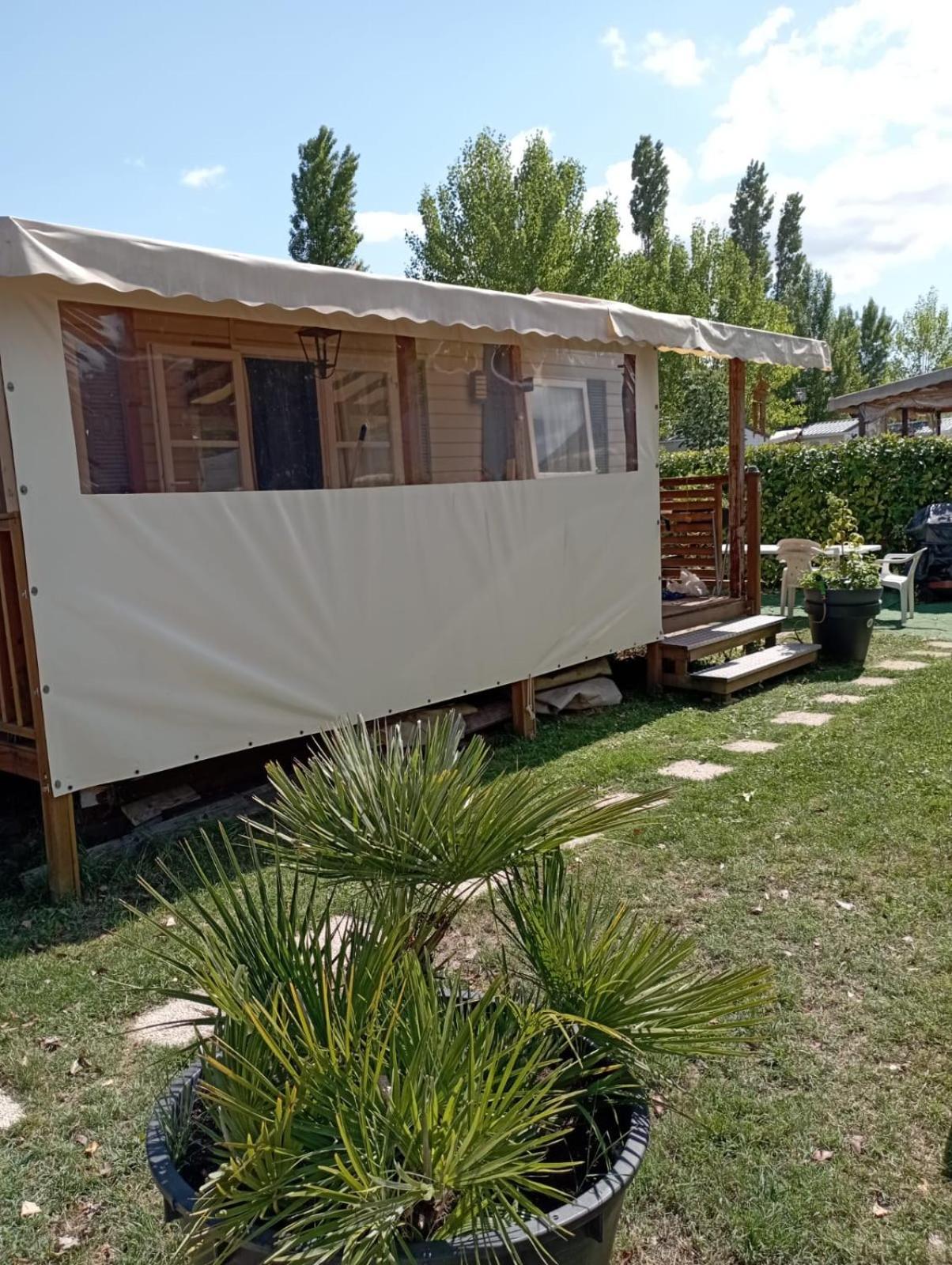 Mobile Home For You Les Rives De コンドリュー エクステリア 写真