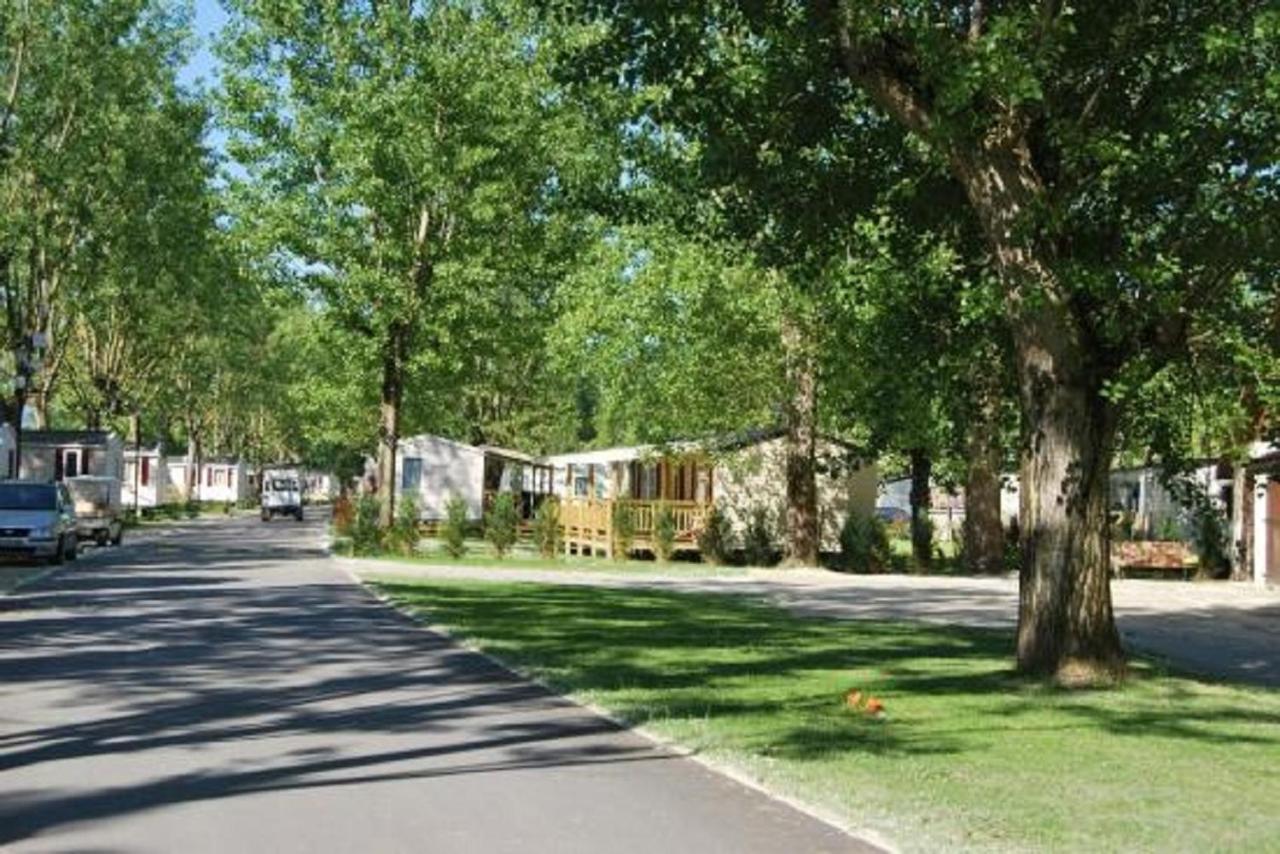 Mobile Home For You Les Rives De コンドリュー エクステリア 写真